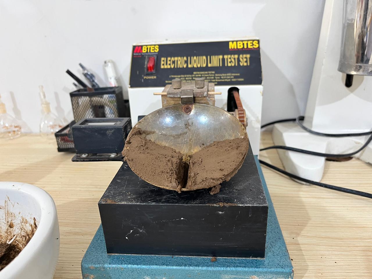 Kegiatan Pengujian Laboratorium